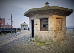 Additional investigations into the Condition Hartley Hut, Liverpool Waterfront, and comments on its proposed refurbishment