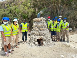 Today, Mark was assisting students to finish off the building of a small trial lime kiln