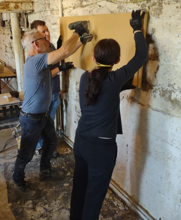Fitting softwood fibre boards